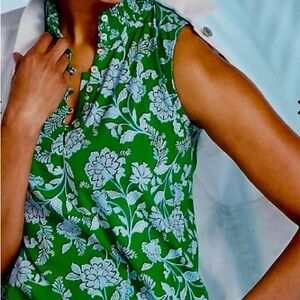 Green Halter Sleeveless Blouse for Resort Wear